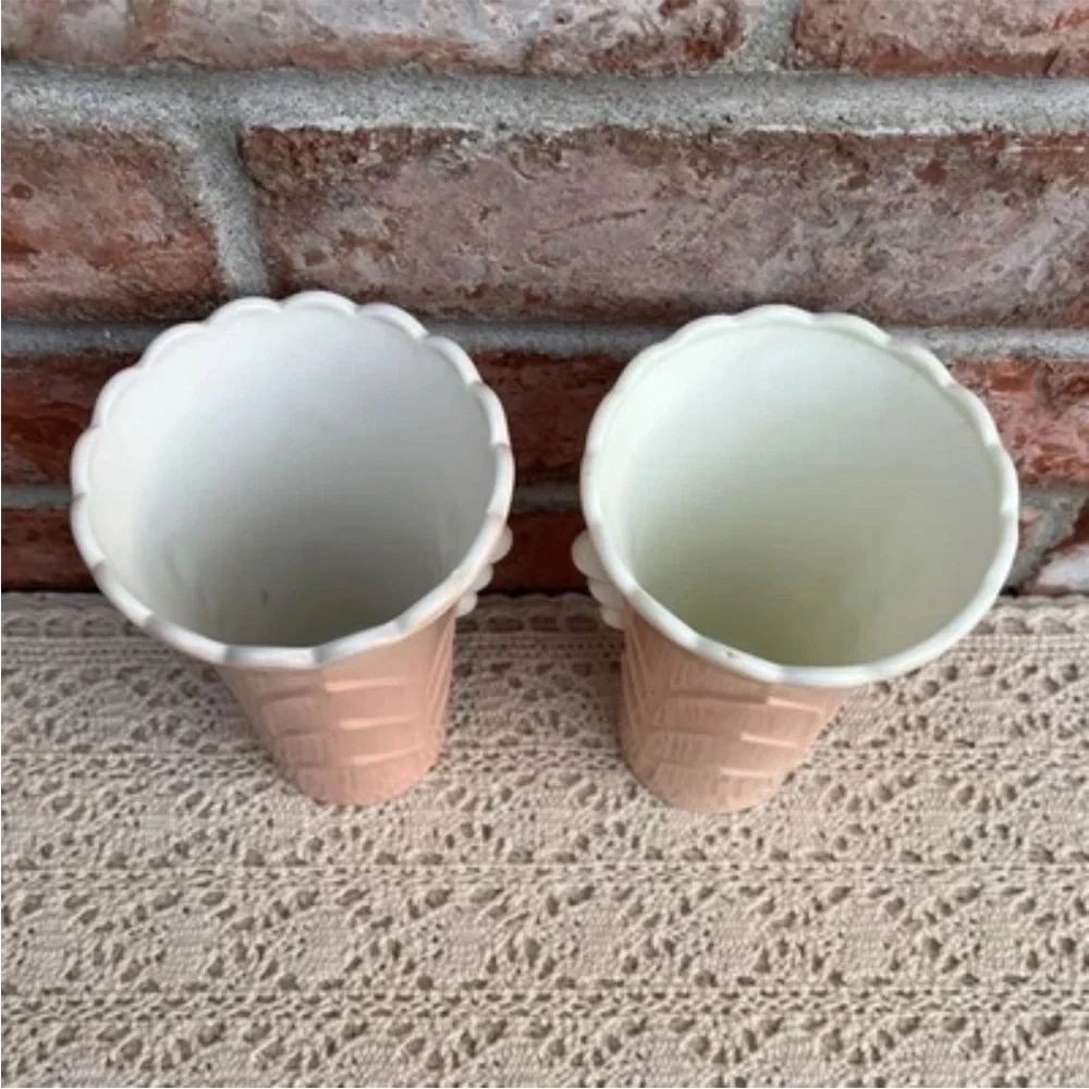 Vintage Anchor Hocking Fired On Pink Vitrock Scalloped Art Deco Style Vases